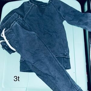 Navy blue sweatshirt with matching drawstring sweatpants